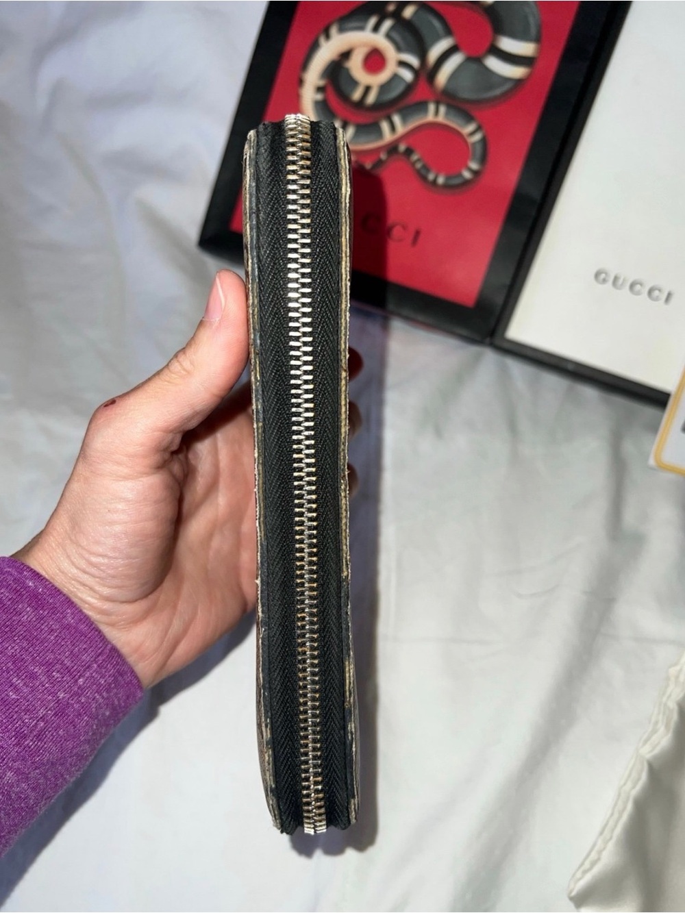 Gucci GG Supreme King snake Zip Wallet - Picture 7 of 10